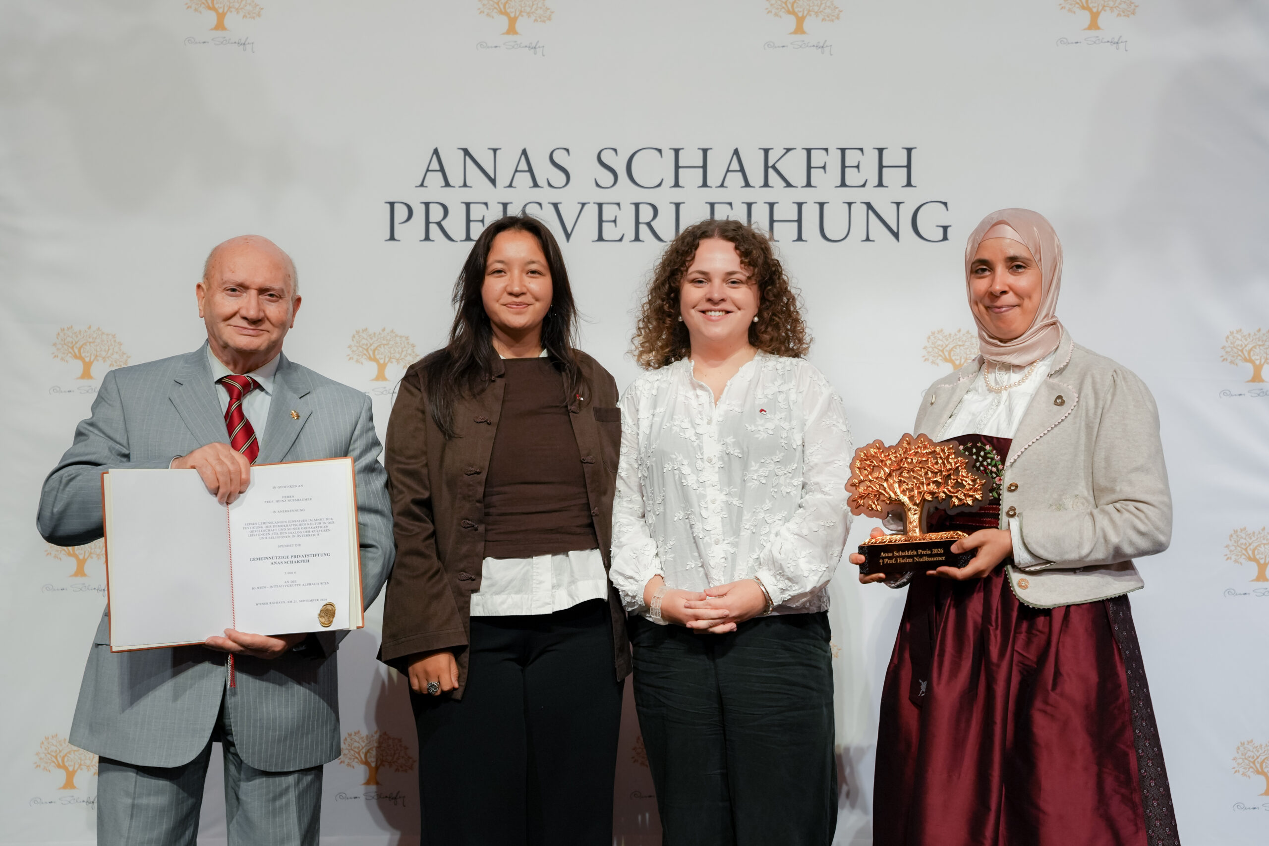 Jana Stöger und Katharina Opletal-Lang Co-Präsidentinnen der Initiativgruppe Alpach Wien